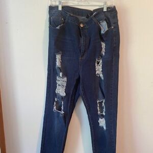 BOB distressed 5 pockets skinny jeans, size 3X